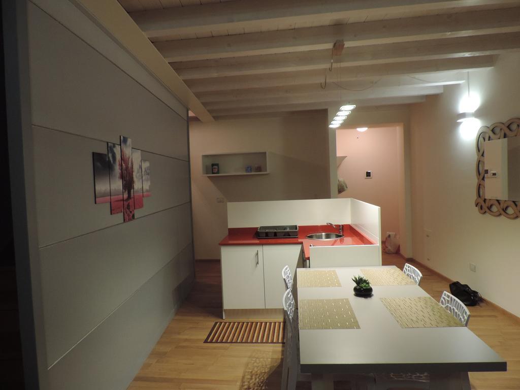 Residence Al Sociale Мантуя Номер фото